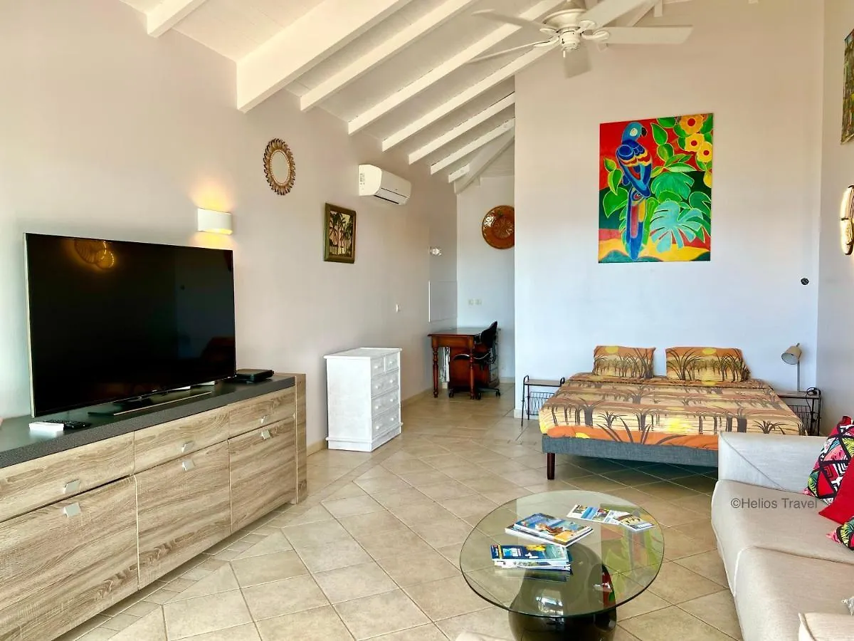 Villa Tramontane. Vue Mer. 2 Chambres. Ferry Deshaies.